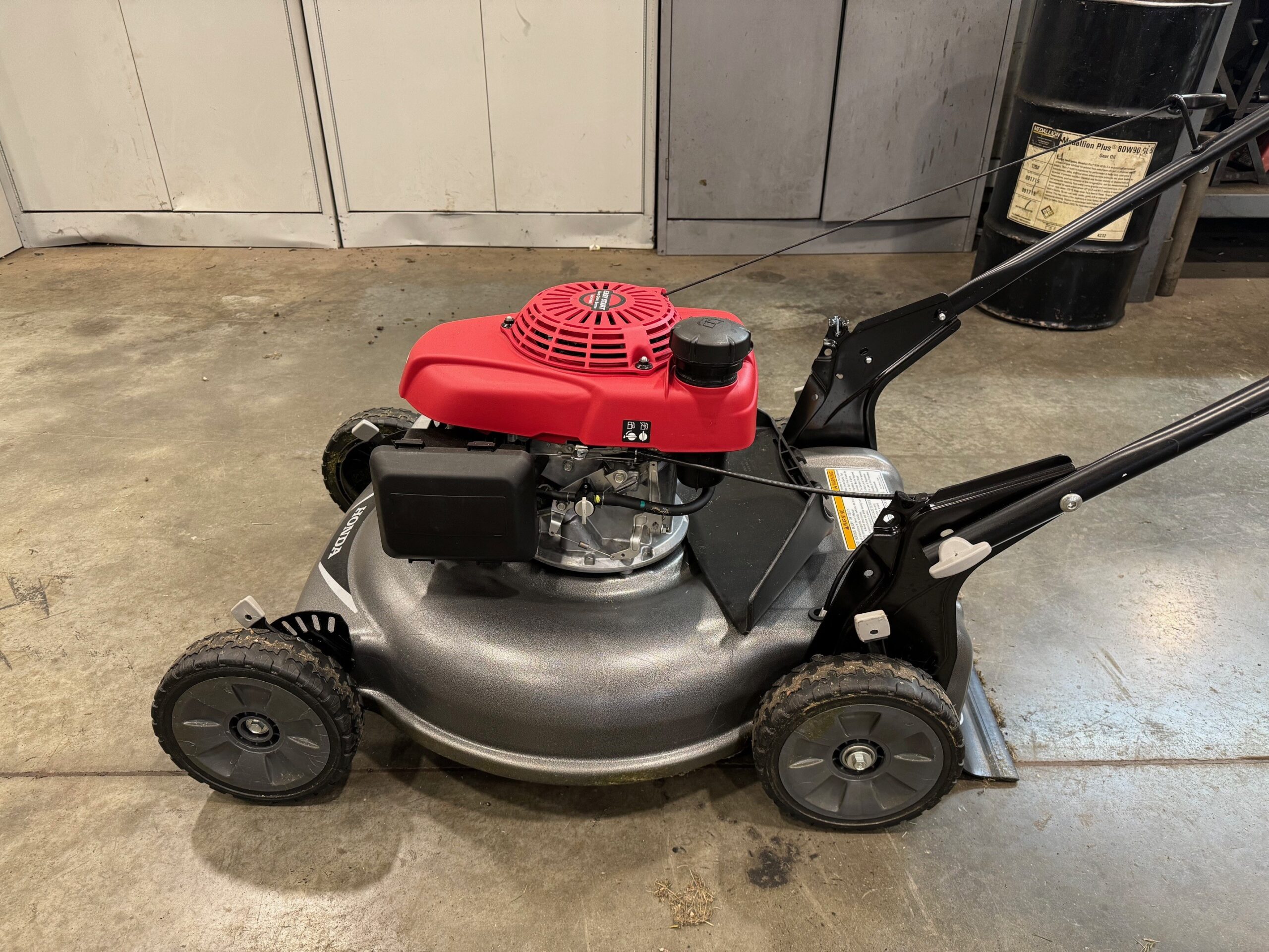 Honda Mower - Reading Tractor & Equipment